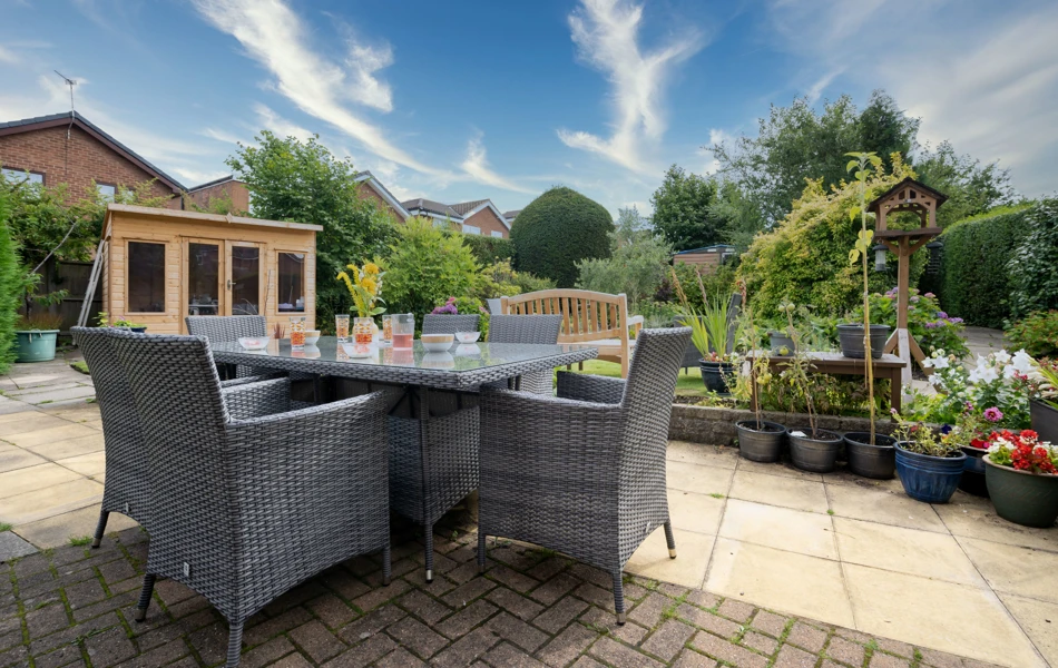 Garden and summer house at Abbeyfield House Bramhall