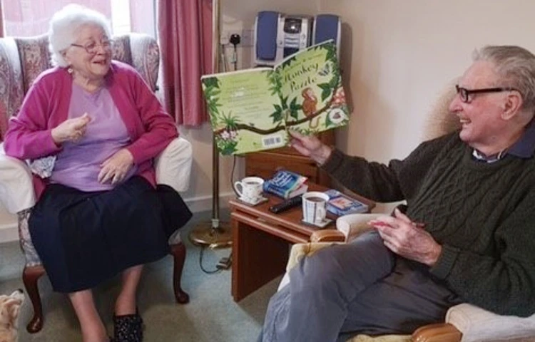 residents-reading-monkey-puzzle-boook.jpg
