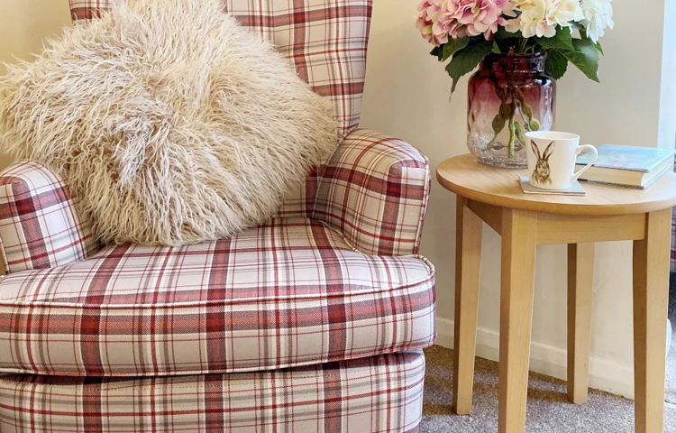 moretons-chair.jpg