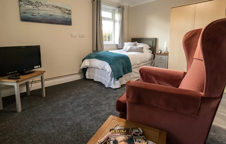 room4_04.jpg