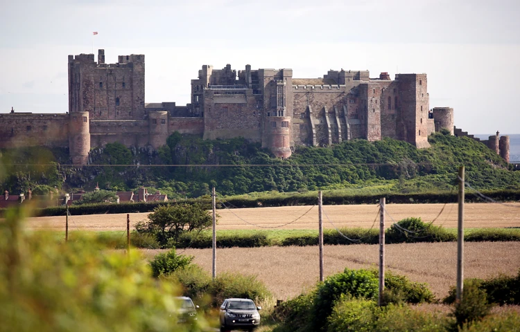 abbeyfield-armstrong-house-in-bamburgh-10.jpg