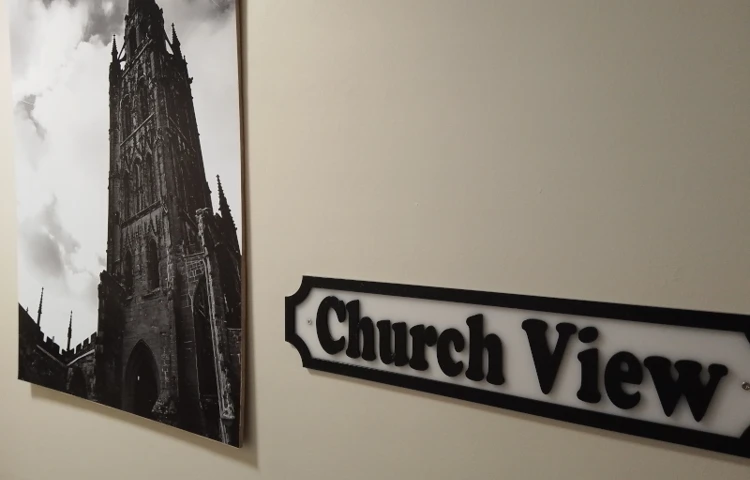 striking-photo-of-clitheroe-church-on-hallway-wall.jpg