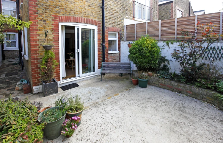 Rear patio at Abbeyfield House, Fulham SW6 3SS