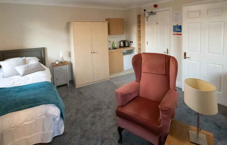 room4_01.jpg