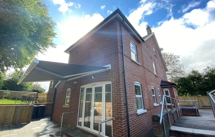 harleston-new-back.jpg