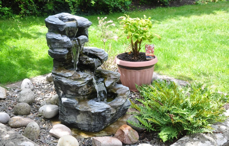 water-feature-in-the-garden-at-abbeyfield-house.jpg