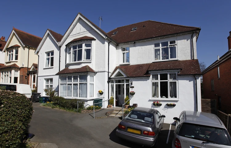 purleycr83ae010.jpg