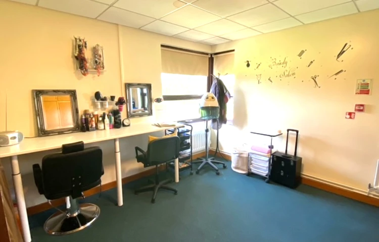 Beauty salon at Oxenford House, Cumnor OX2 9RL